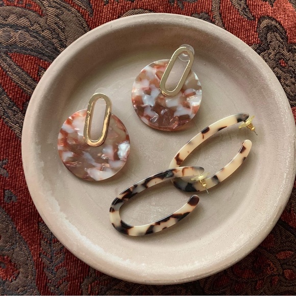 Tortoise Earring Bundle - Picture 2 of 5